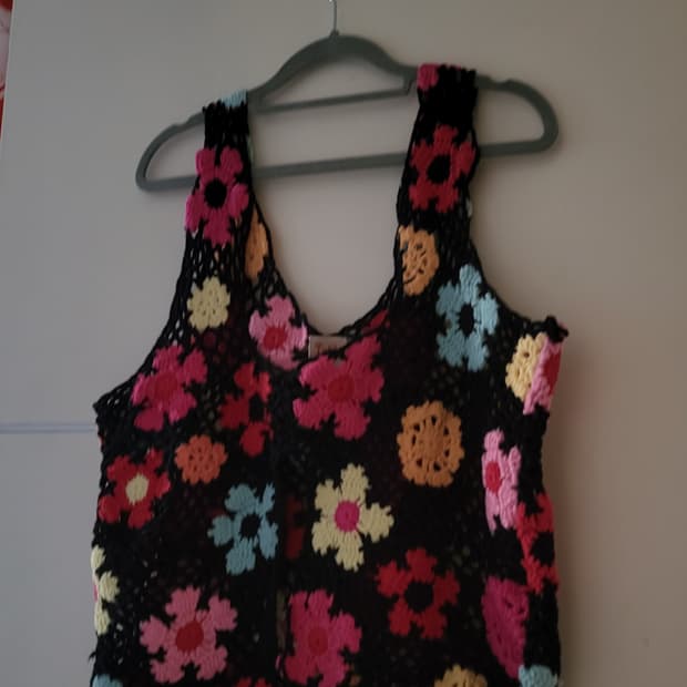 Tach 크로셰 꽃무늬 탑 M