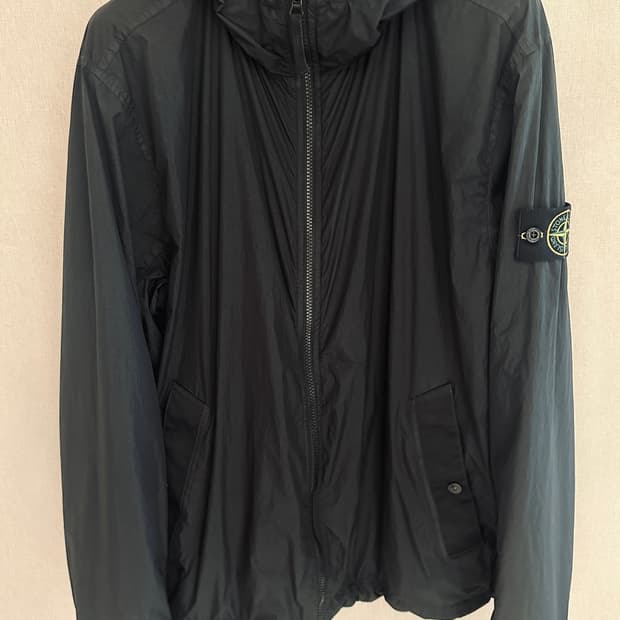 스톤아일랜드 크링클랩스 바람막이 xl 26ss