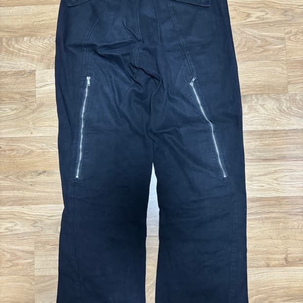 플라스틱 프로덕트 mpa 웨이브 지퍼팬츠