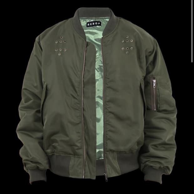 비바프 X1-Khaki 구합니다