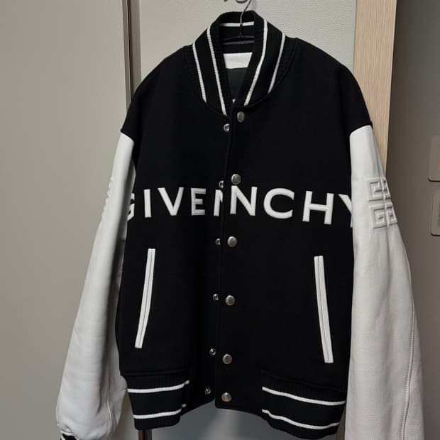 지방시 울 바시티 봄버 자켓