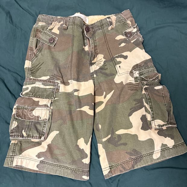 빈티지 카모 버뮤다