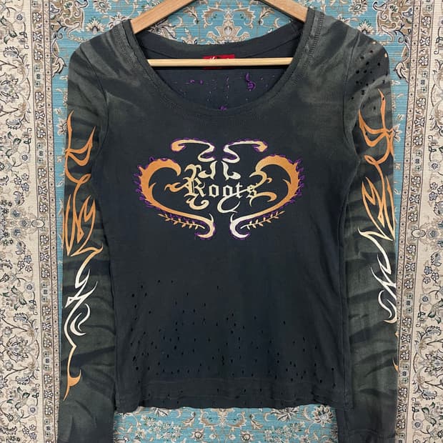 JPN Y2K 핀터 딱붙 데미지 롱슬리브1687