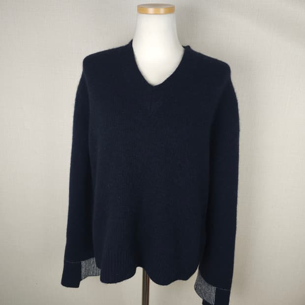 구호 라운드니트티 여성S사이즈 