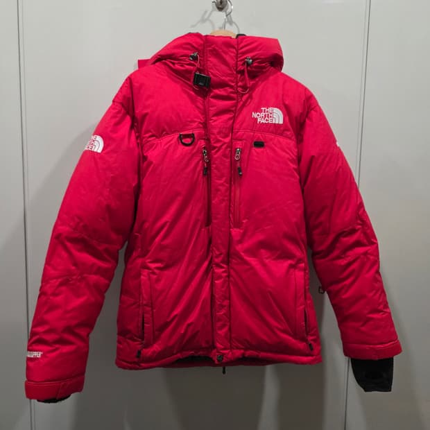 노스페이스 SUMMIT SERIES 히말라야 패딩 점퍼
