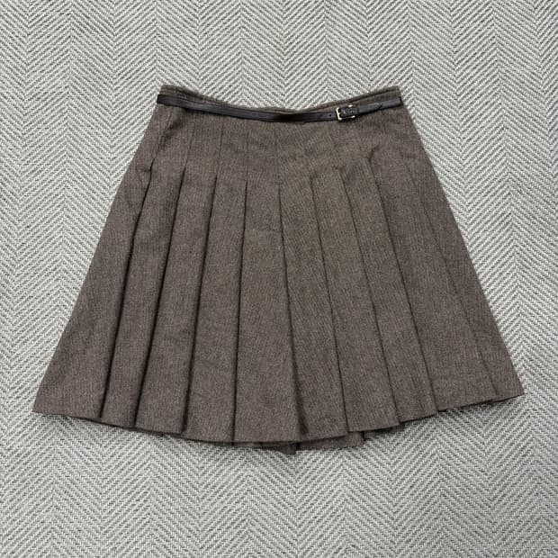 발리 헤링본 벨티드 플리츠 스커트 v2954