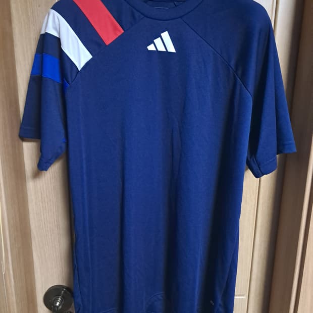 아디다스 반팔티 남성100 