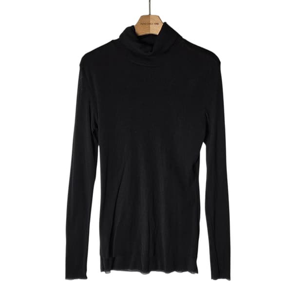 [IBIZA] 이비자 컷팅 시스루 넥 슬리브