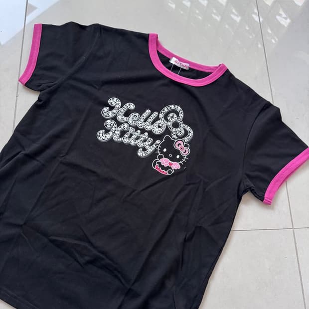 KITTY RINGER T 헬로 키티 링거 티셔츠