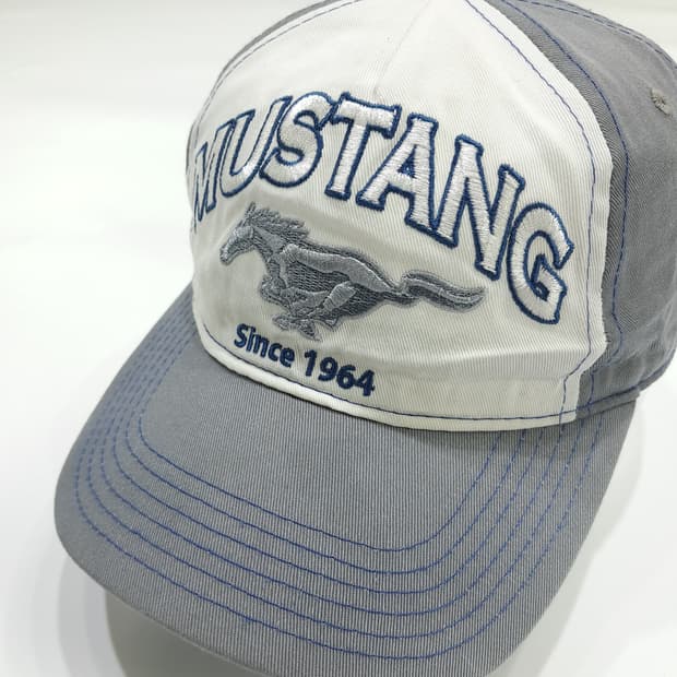 빈티지 Ford Mustang 자수 투톤 볼캡 P1351