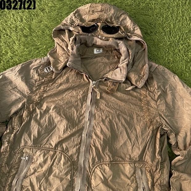 희귀 / cp컴퍼니 베이지 고글 자켓 씨피컴퍼니 C.P. Company