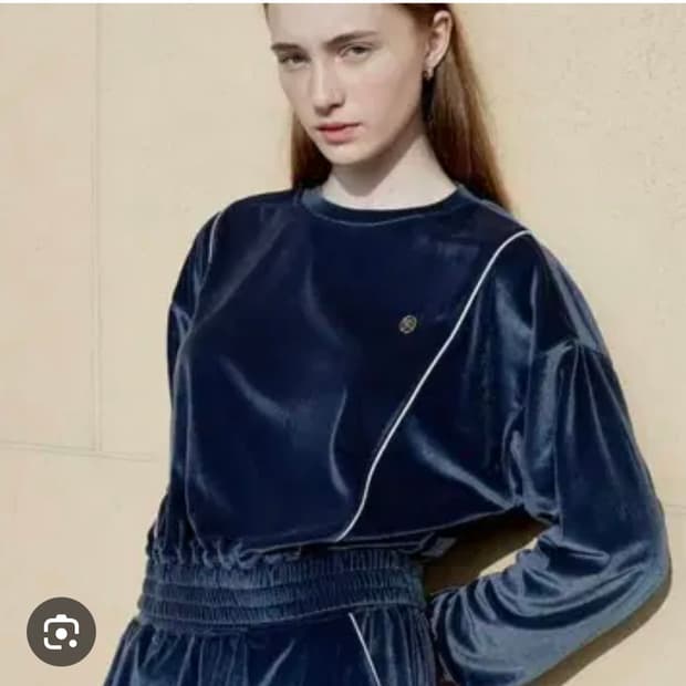 마리떼프랑소와 벨벳 맨투맨 M