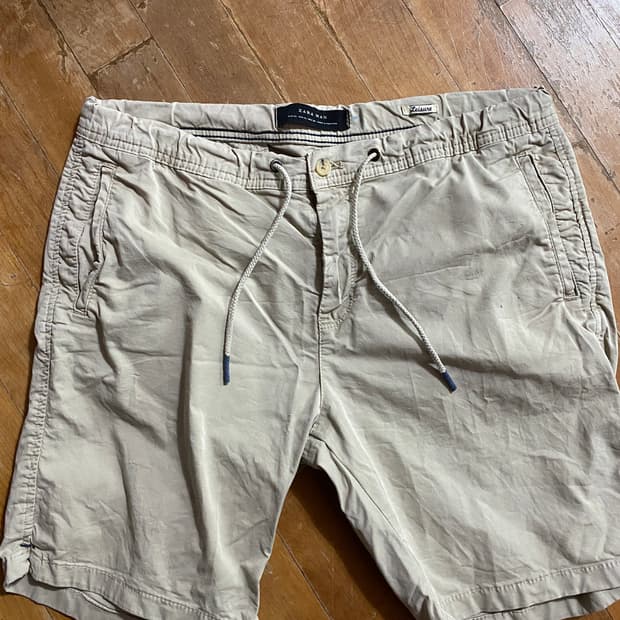 ZARA MAN 베이지 면 반바지 XL (34)