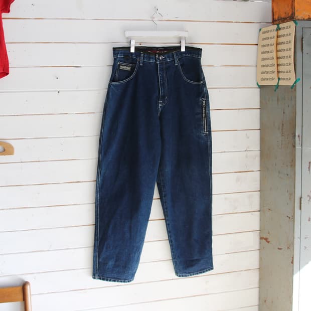 (착용컷) PELLE PELLE 올드스쿨 데님 팬츠 (남성용 36)