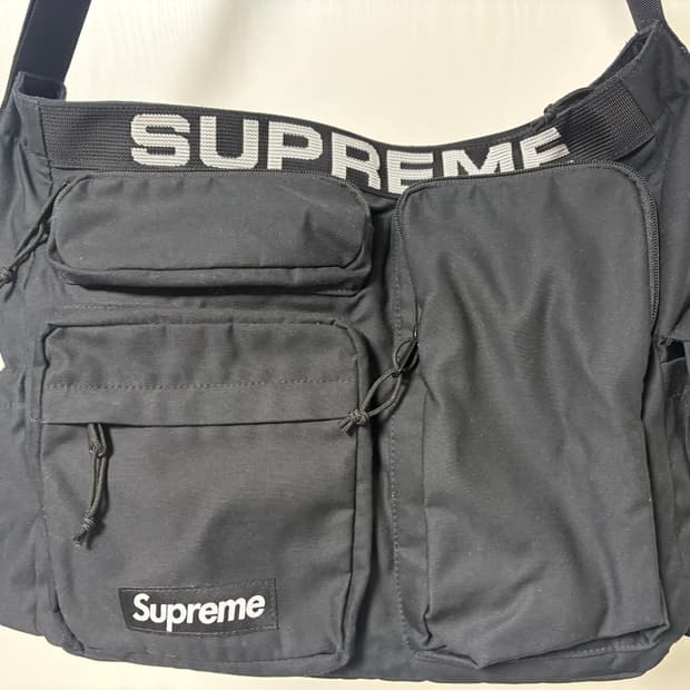 슈프림 필드 메신저 백 23SS