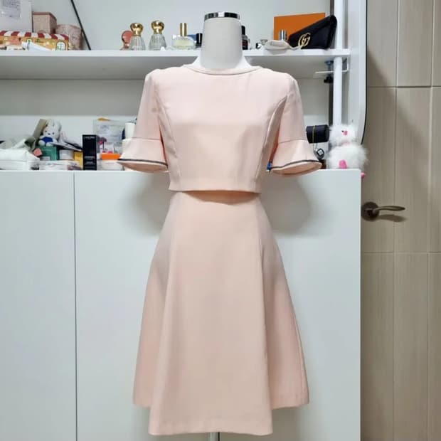 라인 LINE 투피스st 숏슬리브 원피스 (55) 미시착 새상품