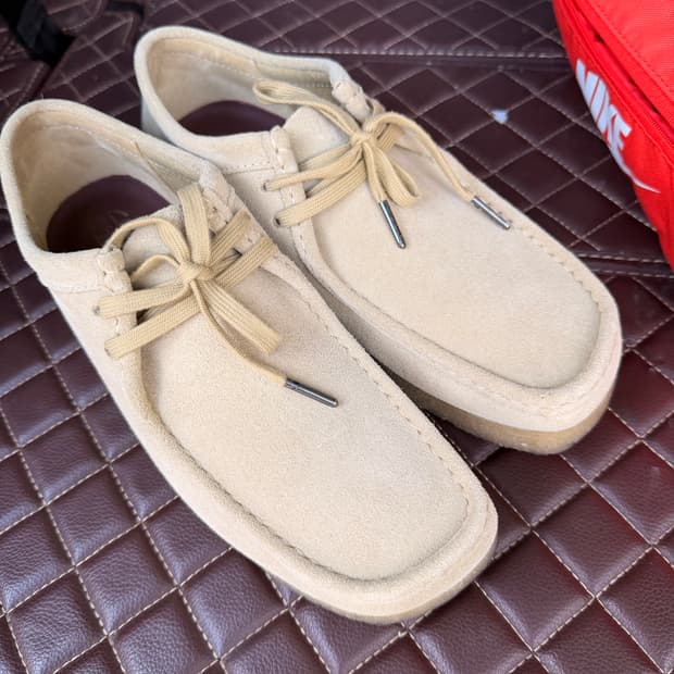 클락스 왈라비 베이지 265-275 박스 없음