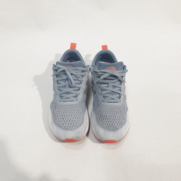 뉴발란스 러닝화(275)