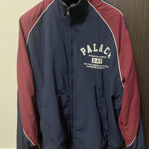 팔라스 x 갭 나일론 트랙 탑 네이비 레드 - 24SS