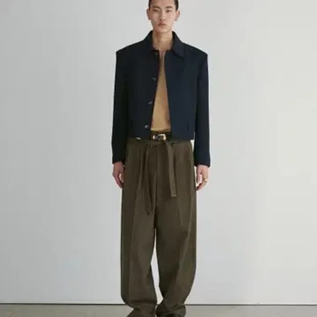렉토 24fw 숏자켓 m