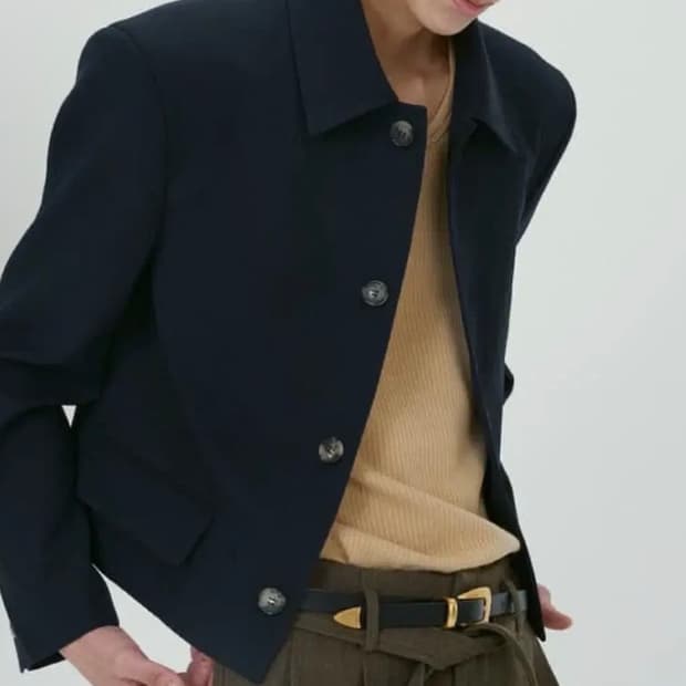 렉토 숏자켓 23ss L