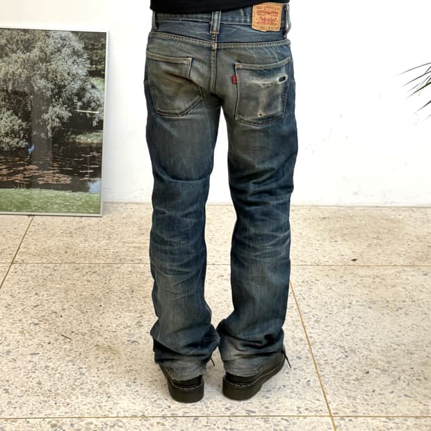 리바이스 523 레귤러 스트레이트