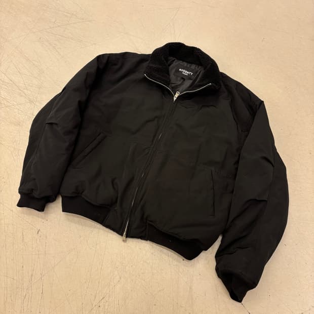 빈티지 블랙 봄버