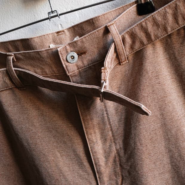 오라리 워시드 오가닉 벨티드 팬츠 