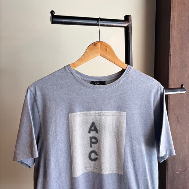16920 - A.P.C. 아페쎄 로고 반팔 티셔츠