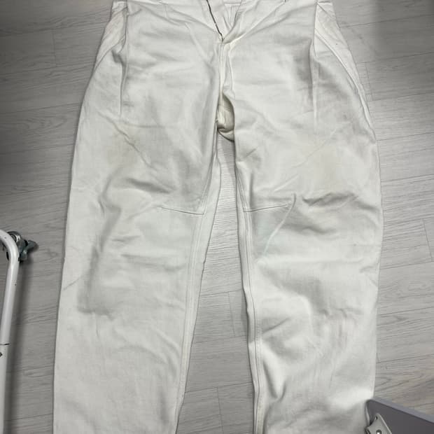 쿠어 딥플리츠 커브드 팬츠