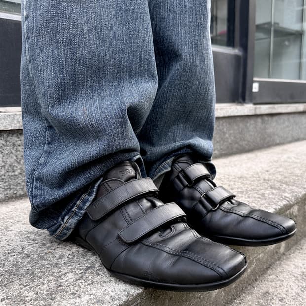 00s 레어 빈티지 프라다 스포츠 벨크로 가죽 스니커즈