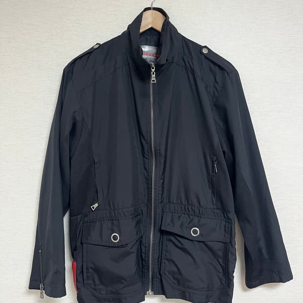 프라다 스포츠 자켓