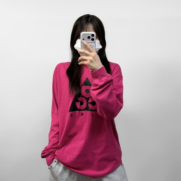 나이키 ACG 로고 롱슬리브 핑크