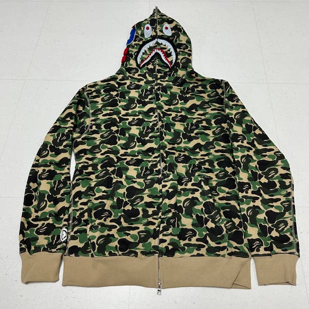 베이프 샤크후드 XL