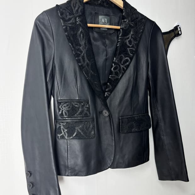 Armani Exchange A|X 블랙 레더 블레이저 자켓