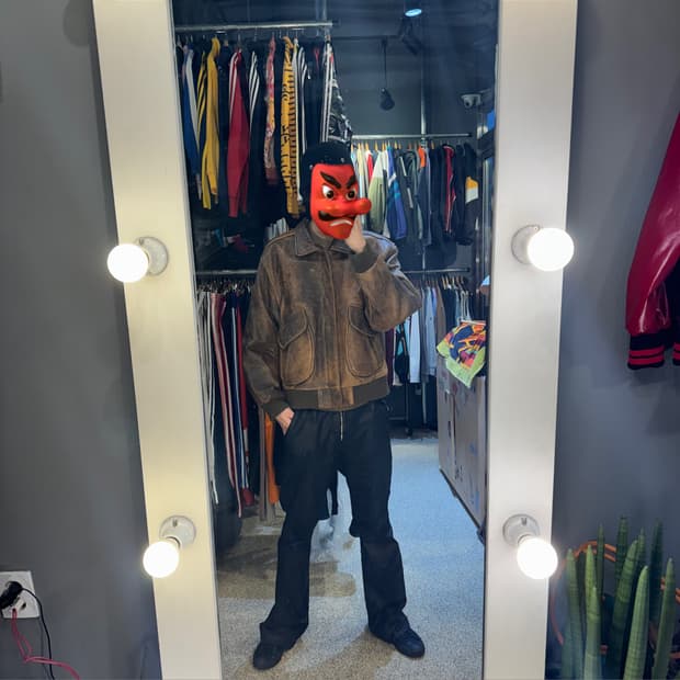 Wear me out브라운 가죽 봄버 자켓