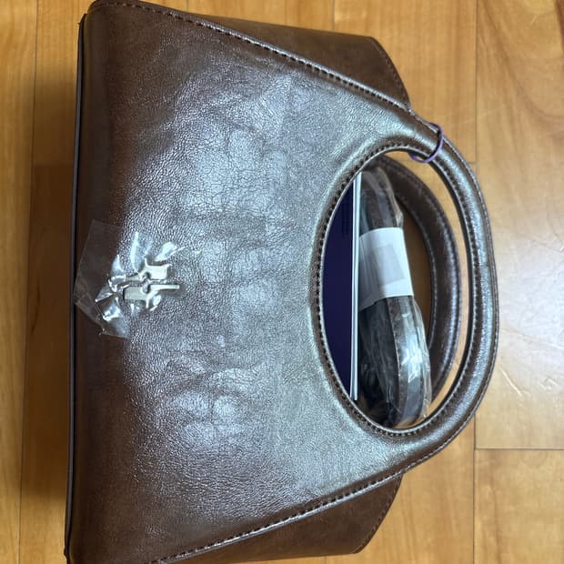 택 안뗀 파인드카푸어 마켓백 20 다크브라운