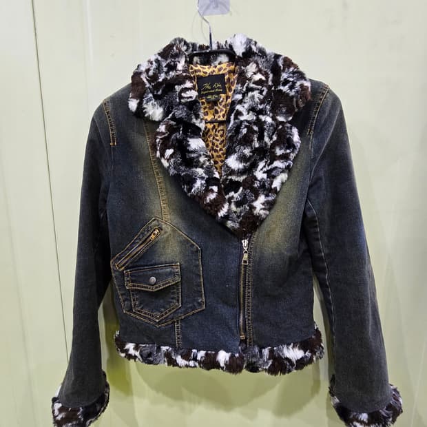 The Win 퍼트리밍 데님자켓