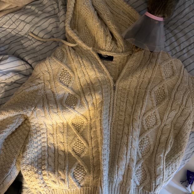 워셔블 아란 케이블 후드 집업 니트 (IVORY) L