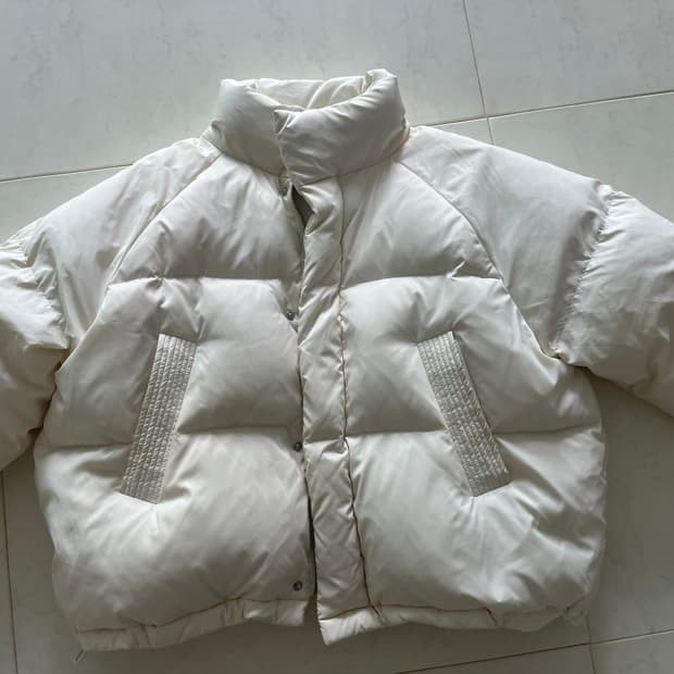 시야쥬 덕다운 크롭 패딩