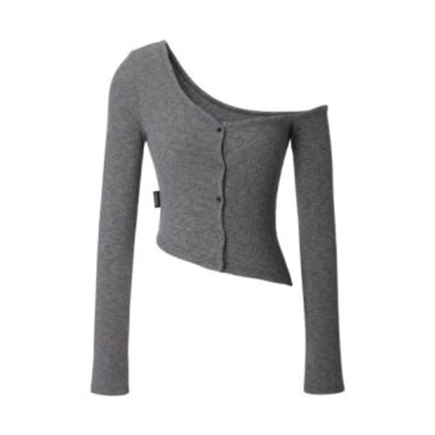 쓰리타임즈 원숄더 버튼 티