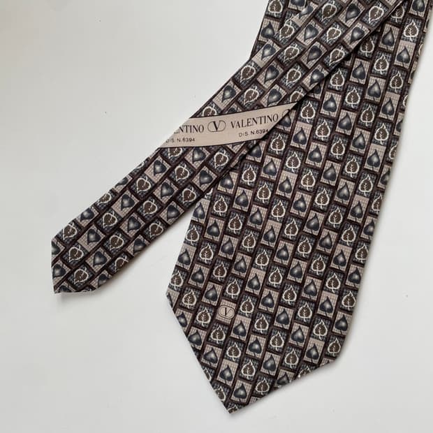 발렌티노(Valentino Garavani) 심플로고 정품 명품넥타이