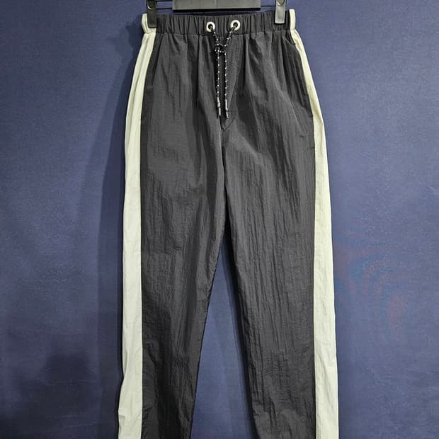 플라스틱 프로덕트 블랙 남성 허리 26~32 바스락 밴드팬츠 