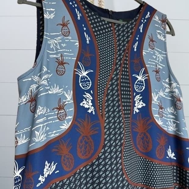 새제품) 베네통 에스닉 패턴 롱원피스