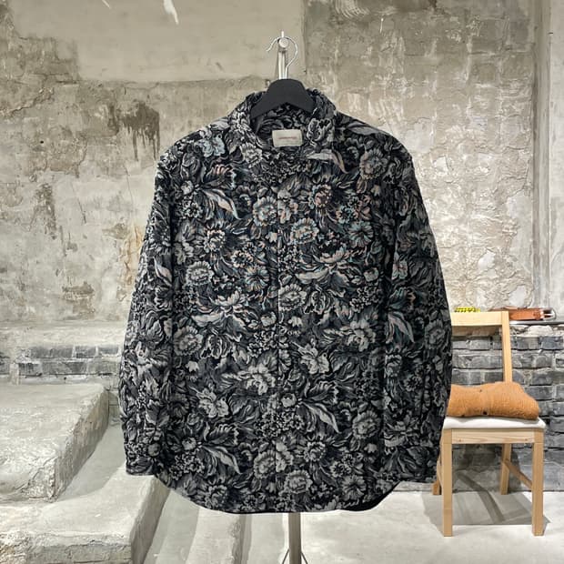 아노니모아노니마 그레이 플로랄 히든 스냅 자켓