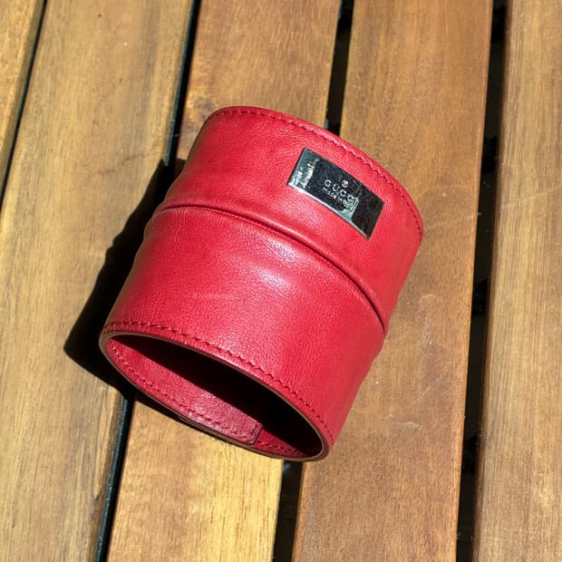 Gucci by Tom ford 레더 벨크로 브레이슬릿