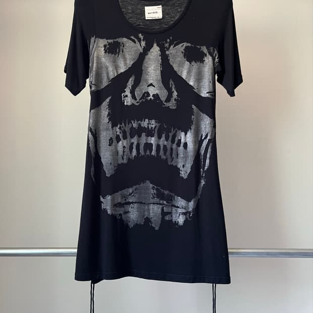 HN+DIE Lamé Coated Rayon Drape Cutsew