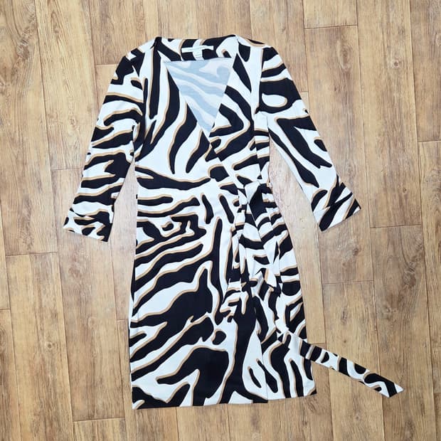 다이앤본퍼스텐버그(DVF) 실크 랩원피스 44
