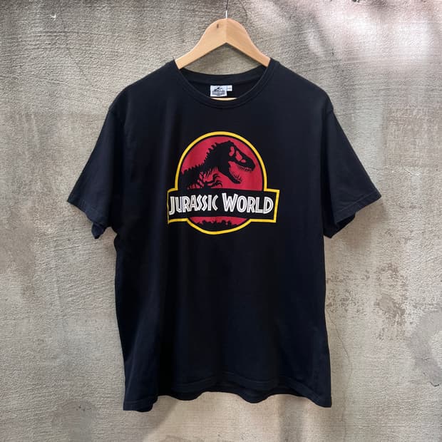 쥬라기 월드 반팔티셔츠 