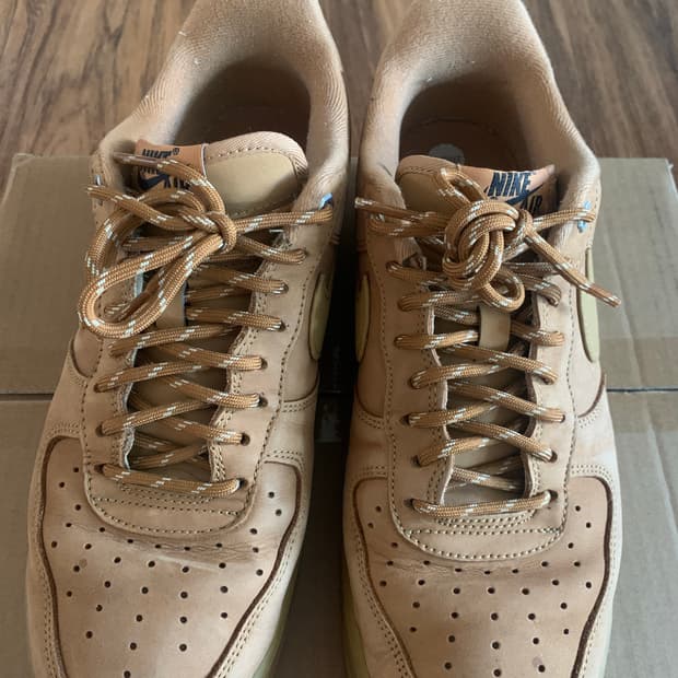 나이키 에어포스1 270